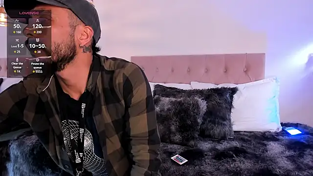 Snapshot of Tom_cooper_ chatting on 09/13/25, 12:27 Tom cooper online show from 09/13/25, 12:27