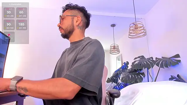 Snapshot of Tom_cooper_ chatting on 12/03/25, 12:48 Tom cooper online show from 12/03/25, 12:48