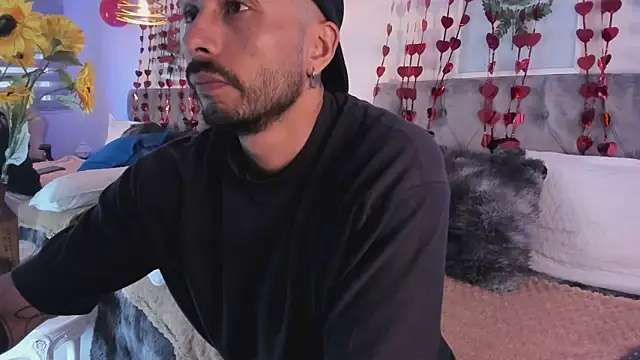 Snapshot of Tom_cooper_ chatting on 09/18/25, 11:57 Tom cooper online show from 09/18/25, 11:57