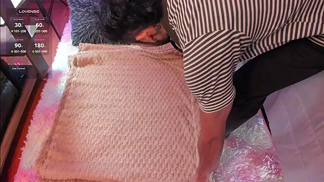 Snapshot of Tom_cooper_ chatting on 10/07/25, 12:50 Tom cooper online show from 10/07/25, 12:50