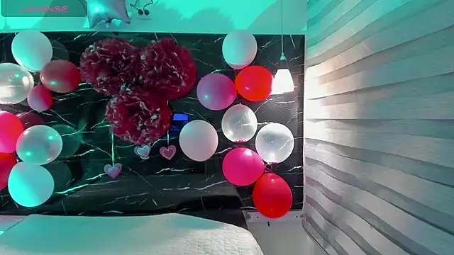 Sofiia-Rubb online show from 02/18/26, 03:59