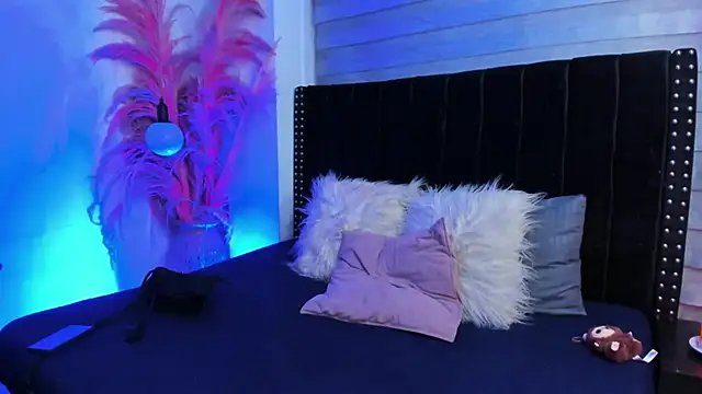 Sofiia-Rubb online show from 09/24/25, 05:47