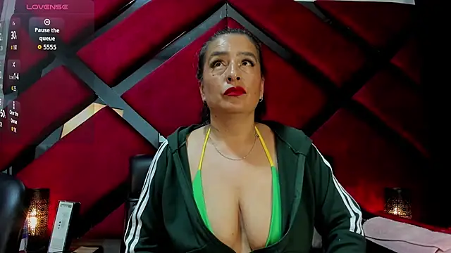 Kendra-Foxxy online show from 12/16/25, 10:47