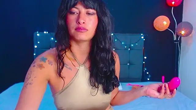 candy lux  online show from 01/12/26, 04:58