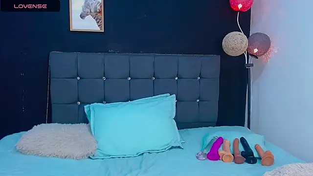 candy lux  online show from 11/20/25, 07:03