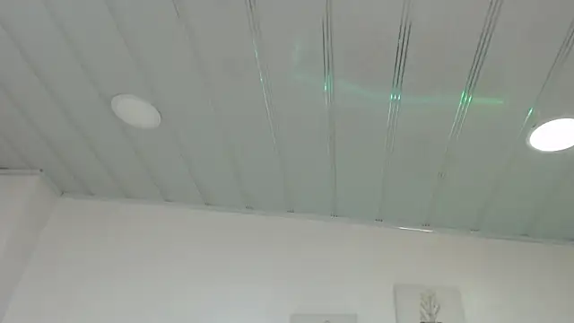 candy lux  online show from 10/19/25, 06:32