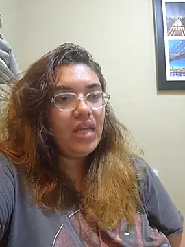 Snapshot of WitchiKitti chatting on 09/19/25, 04:38 WitchiKitti online show from 09/19/25, 04:38