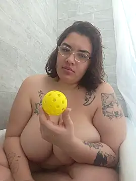 WitchiKitti online show from 03/15/26, 05:47