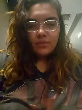 Snapshot of WitchiKitti chatting on 09/17/25, 05:31 WitchiKitti online show from 09/17/25, 05:31