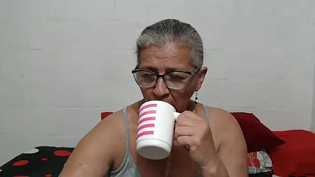 candy mature  online show from 12/02/25, 11:06