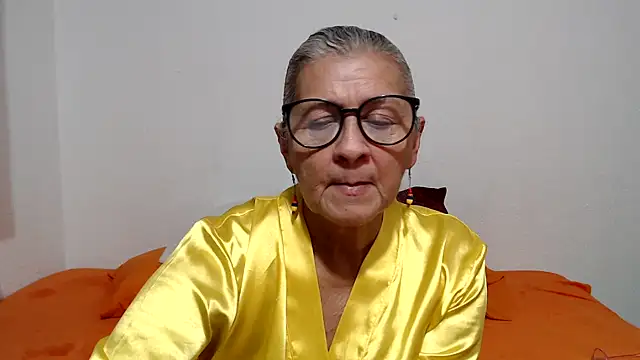 Snapshot of candy_mature_ chatting on 07/15/26, 11:23 candy mature online show from 07/15/26, 11:23