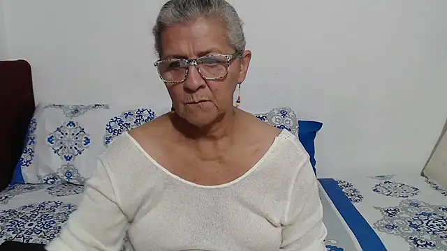 Snapshot of candy_mature_ chatting on 04/20/26, 11:17 candy mature online show from 04/20/26, 11:17