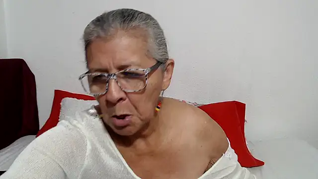Snapshot of candy_mature_ chatting on 05/24/26, 12:49 candy mature online show from 05/24/26, 12:49