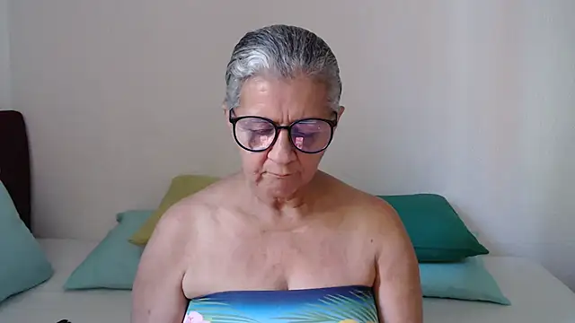 candy mature  online show from 03/23/26, 09:14