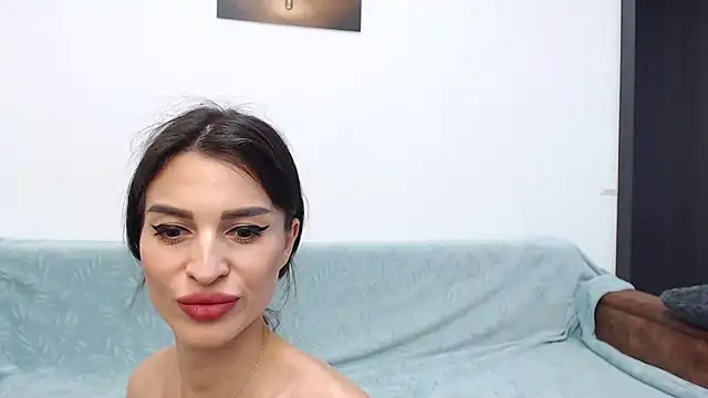 Snapshot of RebecaMur chatting on 09/16/25, 03:24 RebecaMur online show from 09/16/25, 03:24