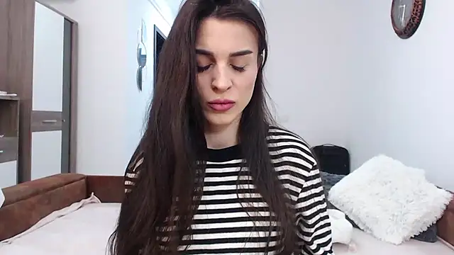 Snapshot of RebecaMur chatting on 03/07/25, 05:49 RebecaMur online show from 03/07/25, 05:49