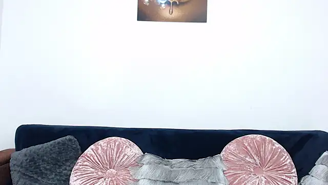 Snapshot of RebecaMur chatting on 10/01/25, 04:11 RebecaMur online show from 10/01/25, 04:11