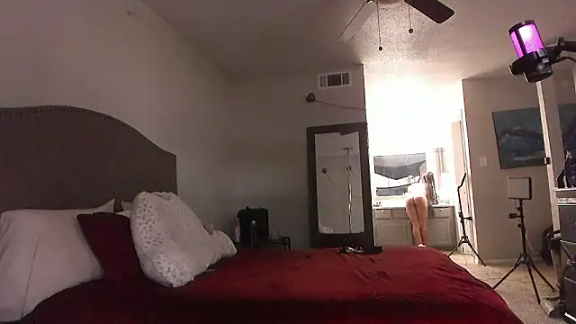 yiauana online show from 02/02/26, 11:15