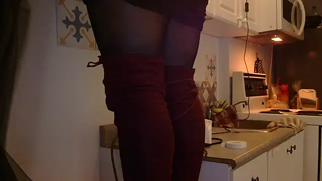 Snapshot of HeyyImHarlowe chatting on 03/02/25, 06:48 HeyyImHarlowe online show from 03/02/25, 06:48