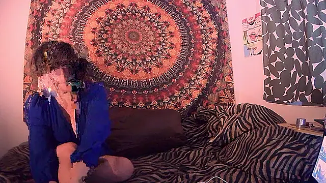 HeyyImHarlowe online show from 03/07/26, 06:09