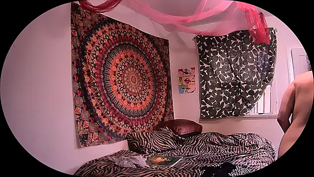 HeyyImHarlowe online show from 03/05/26, 01:30