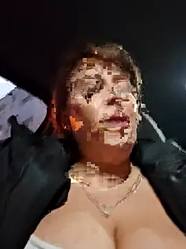 AvaLloyd online show from 12/15/25, 02:56