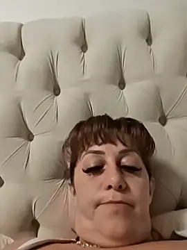 AvaLloyd online show from 11/07/25, 03:11