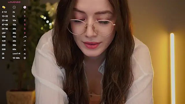 Ester Hill online show from 01/15/26, 02:26