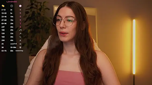 Snapshot of Ester_Hill chatting on 11/04/25, 10:02 Ester Hill online show from 11/04/25, 10:02