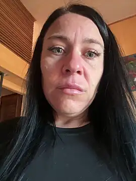 CuteNata online show from 11/11/25, 09:15