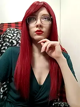 Snapshot of ElliMoor chatting on 12/23/24, 06:22 ElliMoor online show from 12/23/24, 06:22