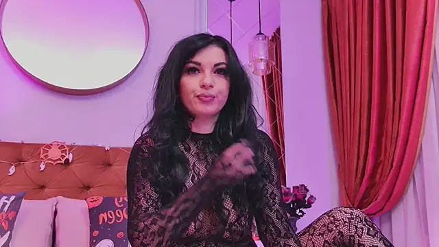 EmilyColle  online show from 10/24/25, 04:22