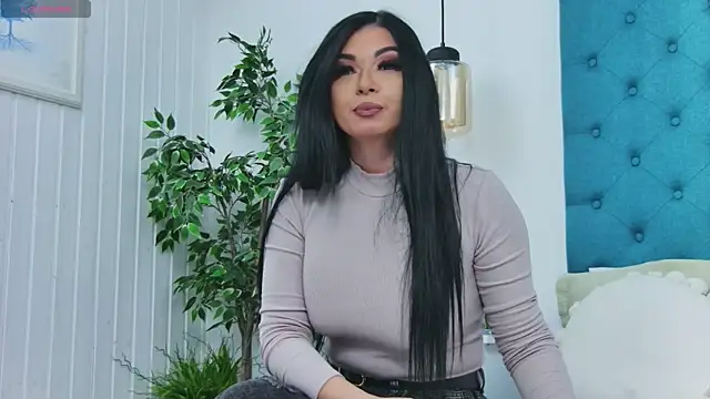 EmilyColle  online show from 01/13/26, 07:40