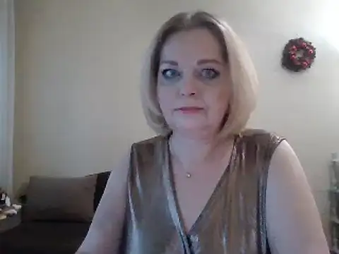 Snapshot of SofiyaPetrova chatting on 03/07/25, 04:00 SofiyaPetrova online show from 03/07/25, 04:00