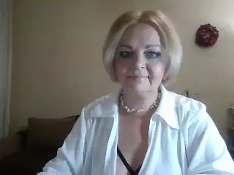 Snapshot of SofiyaPetrova chatting on 03/11/25, 04:51 SofiyaPetrova online show from 03/11/25, 04:51