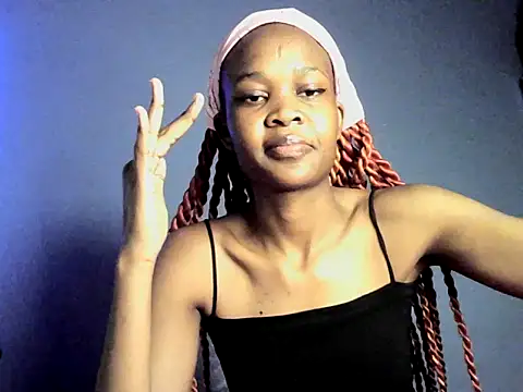 Snapshot of cyberbunnie chatting on 02/14/25, 09:10 cyberbunnie online show from 02/14/25, 09:10