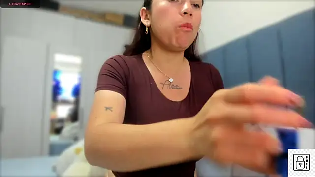  Susiee  online show from 10/06/25, 03:24