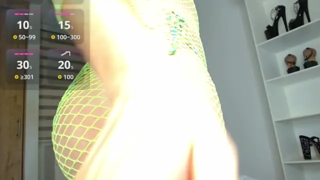 dollface17 online show from 09/25/25, 01:22