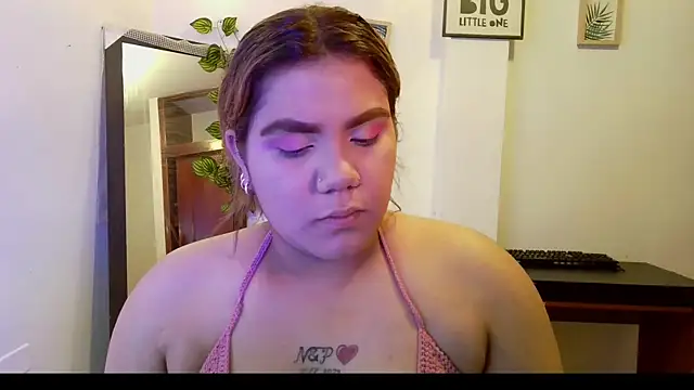 moon sunflower online show from 07/08/26, 12:39