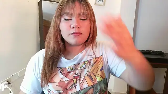 moon sunflower online show from 06/09/26, 03:29