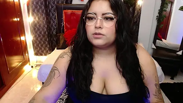 Snapshot of moon_sunflower chatting on 03/15/25, 01:18 moon sunflower online show from 03/15/25, 01:18