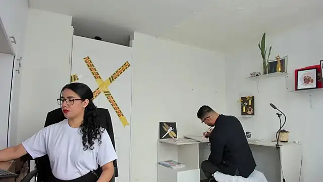 susana monroy online show from 12/02/25, 04:30