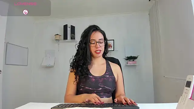 susana monroy online show from 09/26/25, 08:05