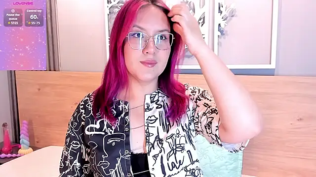 sweet--emily online show from 11/16/25, 05:01