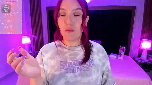 sweet--emily online show from 10/24/25, 03:49