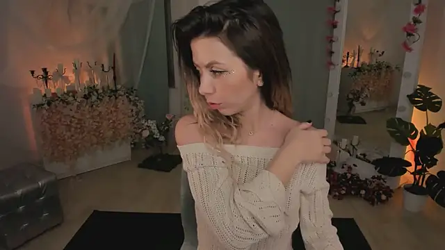 Snapshot of Love_Lines chatting on 03/07/25, 02:36 Love Lines online show from 03/07/25, 02:36