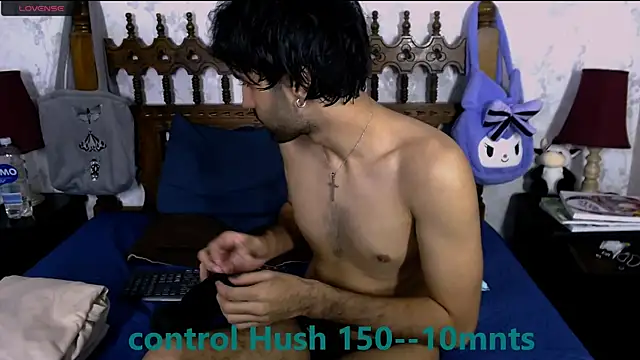 Snapshot of MilanZaire chatting on 02/07/25, 11:03 MilanZaire online show from 02/07/25, 11:03