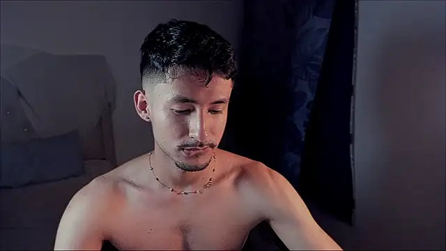 dimitri targaryen online show from 11/20/25, 11:36