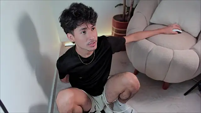 dimitri targaryen online show from 03/03/25, 02:33