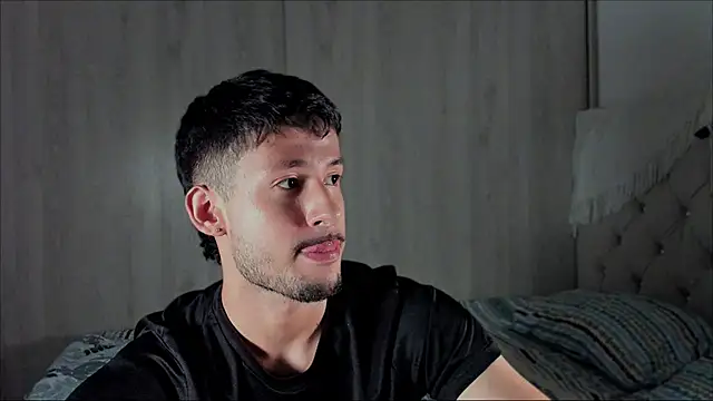 dimitri targaryen online show from 03/19/26, 08:36